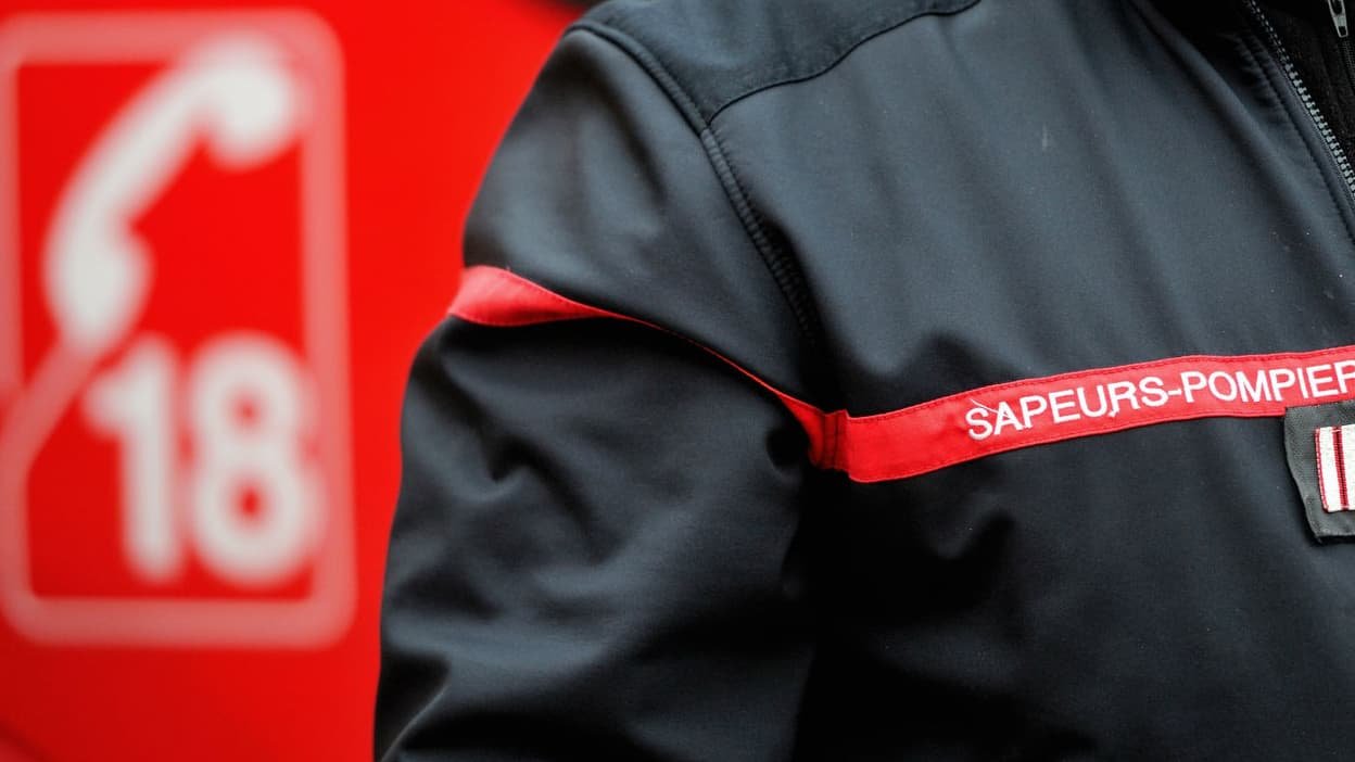 Pas-de-Calais: des grenades découvertes dans un champ à Acquin-Westbecourt