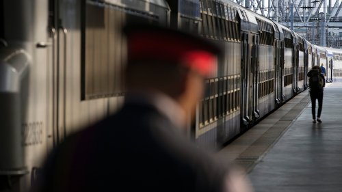 "En colère et écœurés": le collectif des contrôleurs SNCF menace de nouvelles actions