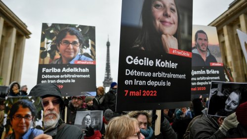Retour d'Olivier Dubois: les proches de détenus en Iran appellent à ne pas les oublier