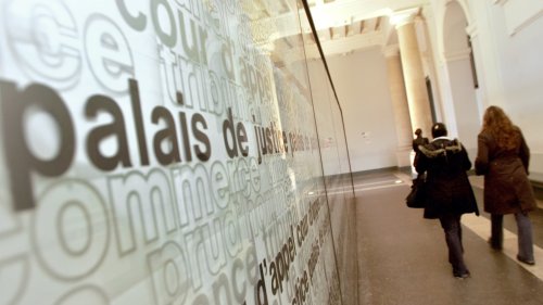 Somme: un patron de supermarché condamné à 10 ans de prison pour viol et harcèlement sexuel sur des employées