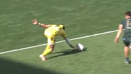 L'énorme bourde de Cheslin Kolbe, cauchemar vivant du XV de France depuis son contre sur Thomas Ramos