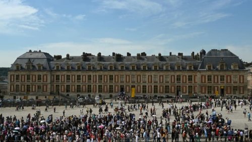 Le Château de Versailles retrouve ses touristes, la barre du million d'entrées déjà franchie