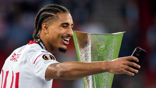 Rennes: placardisé à Nottingham, champion d’Europe avec Séville,l'incroyable saison de Loïc Badé