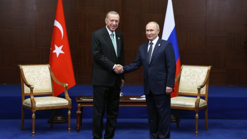Erdogan réélu en Turquie: Vladimir Poutine le félicite pour sa victoire, Volodymyr Zelensky aussi