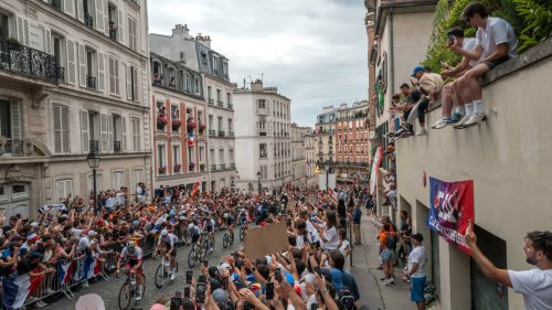 "Imaginez une attaque d’un favori!", la réponse cash de Prudhomme à ceux qui râlent contre la dernière étape du Tour à Montmartre