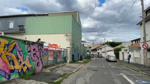 "Poussières toxiques": la destruction d'une usine à Montreuil inquiète