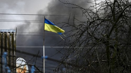 EN DIRECT - Guerre en Ukraine: la Finlande et la Suède se rapprochent de l'Otan