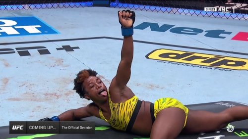 UFC Londres: danse endiablée, célébration twerk... le show incroyable de la Brésilienne Alexia Thainara