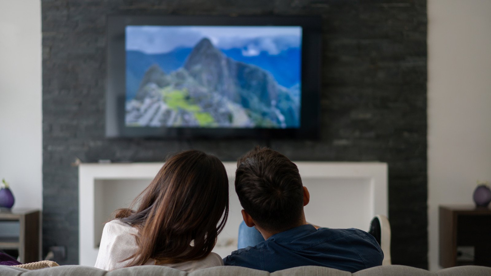 Why You Shouldn't Mount Your TV - cover