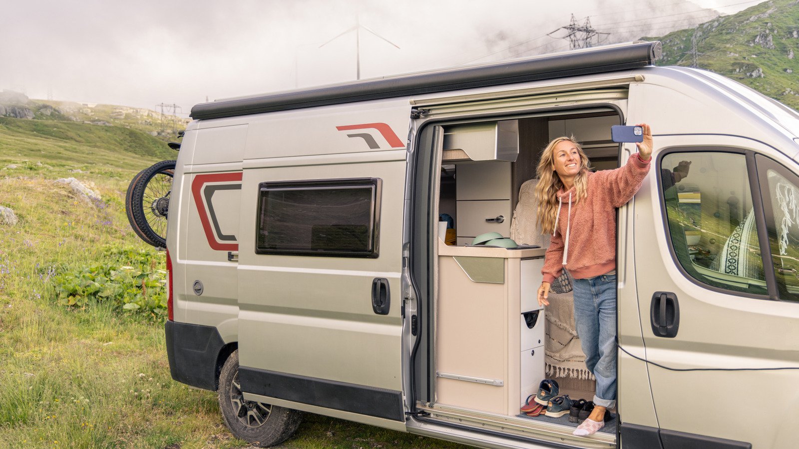 11 Essential Apps Every RV Owner Should Download