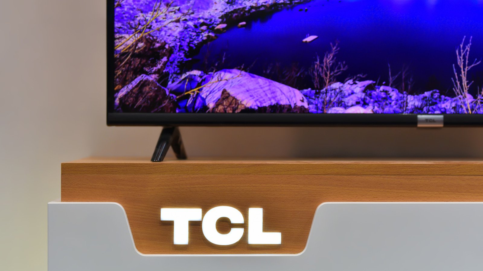 Your TCL TVs HDR Can Be Better, Here's How - cover
