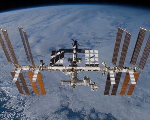 The International Space Station is still leaking