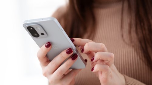 You Can Use iMessage On Your Android Phone Again Thanks To This App