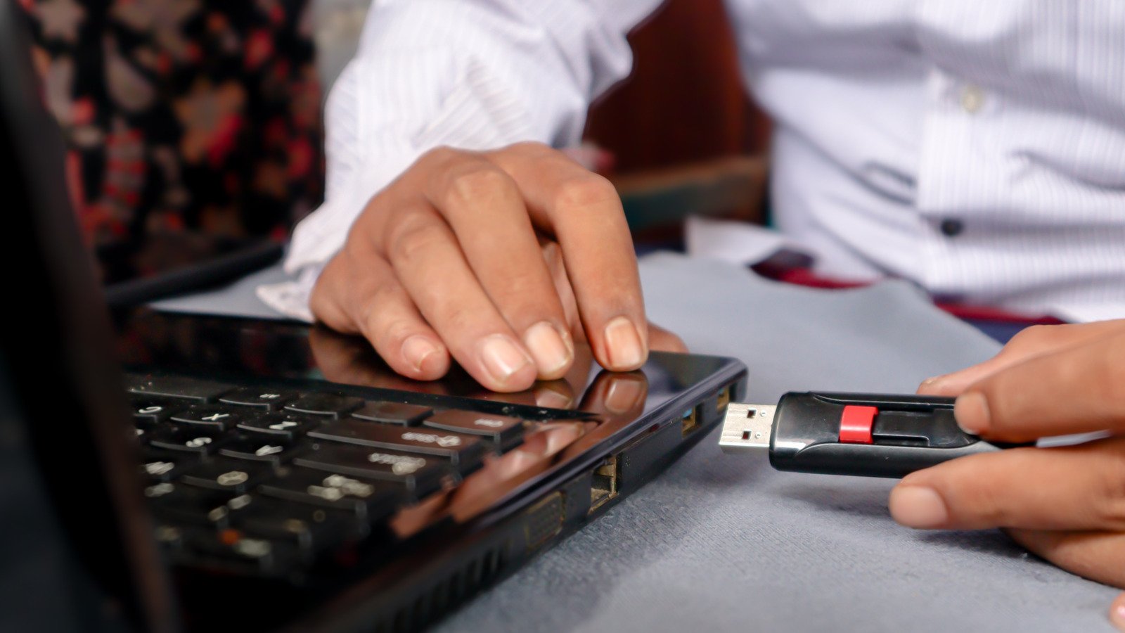 You Can Ditch Your USB Stick, Here's How - cover