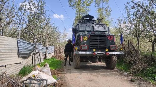 2 terrorists killed in Shopian encounter (Second Lead)