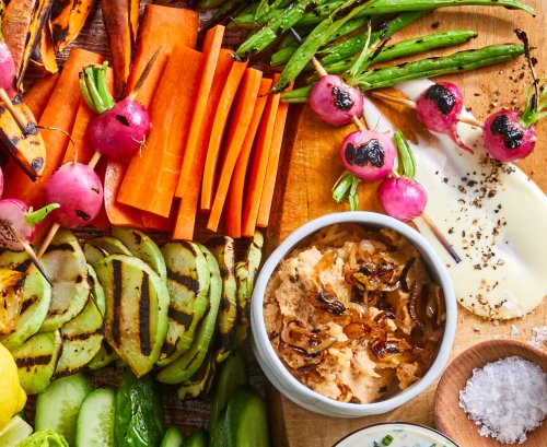 12 Vegan Dip Recipes That Prove That Dips Don't Need Sour Cream or Cheese to Be Delicious