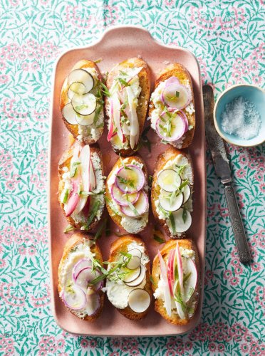 12 Crostini Recipes for Customizing Your Appetizer Spread