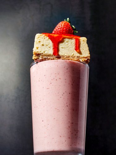 11 Smoothie Recipes Inspired by Your Favorite Desserts