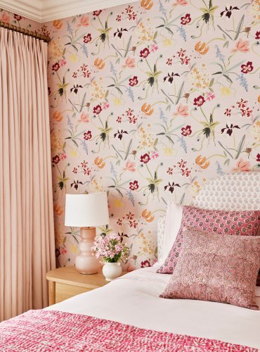 How to Mix Patterns: 4 Things Interior Designers Want You to Know