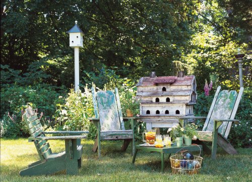 The Whimsical Garden Trend Takes Maximalism Outdoors, with Gorgeous Results