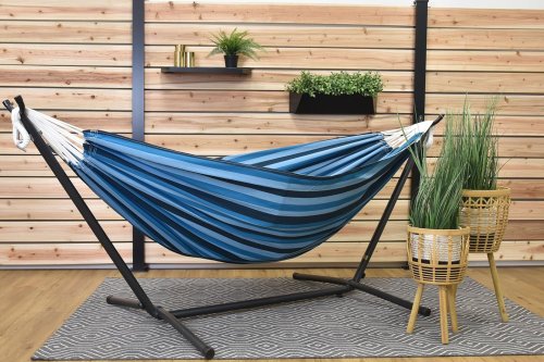 The Best Amazon Outlet Patio Deals to Score This Week on Outdoor Furniture, Gardening Tools, and More