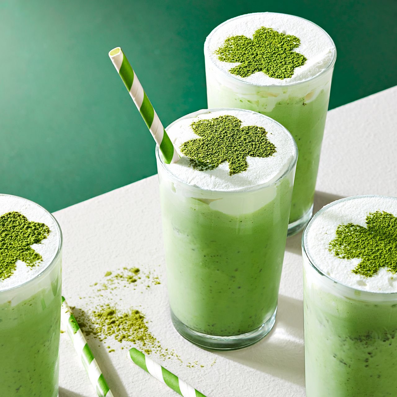 25 St. Patrick’s Day Desserts That Are as Good as Gold
