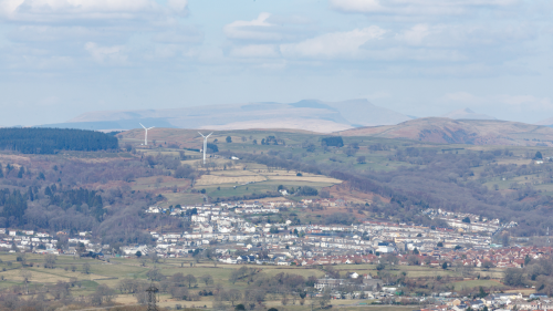Big Issue Recruit to help jobseekers in South Wales secure green jobs on onshore wind farm