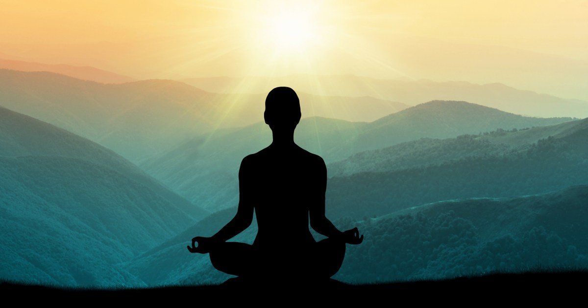 Meditation reorganizes the brain's spatial topography