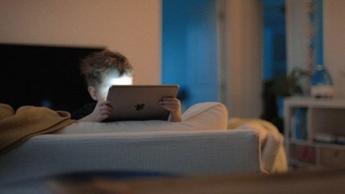 Beyond screen time: Rethinking kids' tech use with the 'Goldilocks hypothesis'