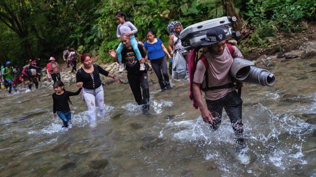 This travel vlogger crossed the Darién Gap, the world’s deadliest migrant route