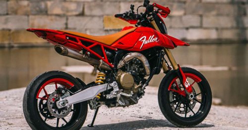 Hyper Mono 659: Custom Ducati Hypermotard 698 Mono