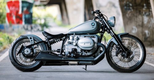 Lo-fi boxer: A carbureted BMW R18 from Kingston Custom
