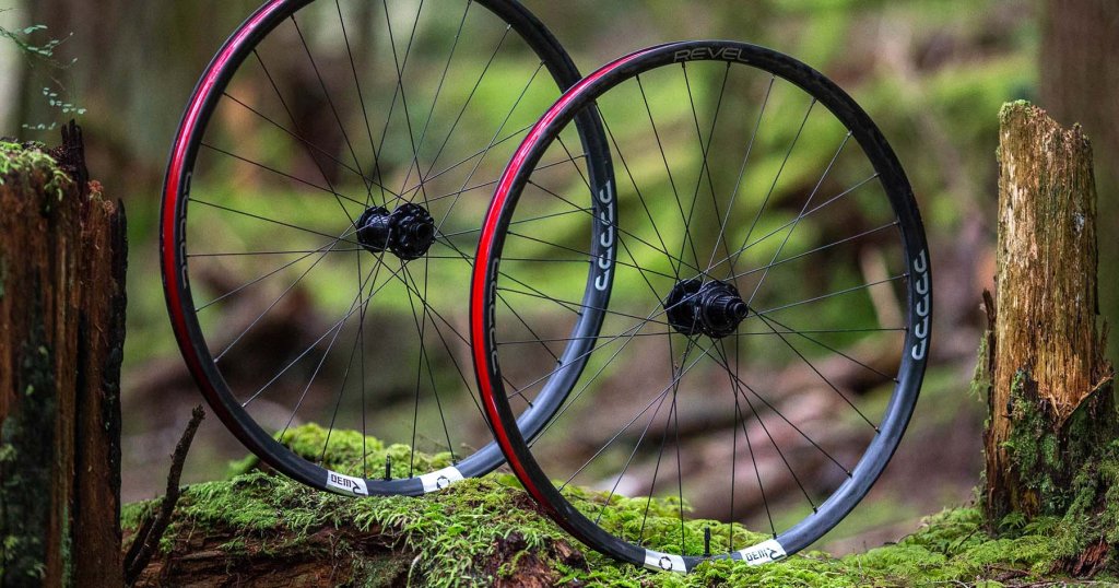 BIKING - CYCLOCROSS AND GRAVEL GRINDING - cover
