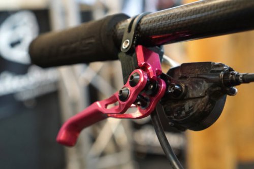 lightest hydraulic disc brakes