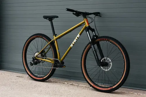State Bikes Launches the 4130 Trail, a Hardtail Shredder for Everyone
