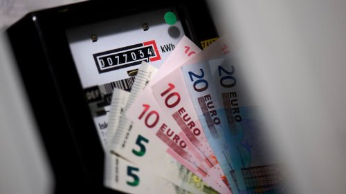 Schwarz-Rot senkt Stromkosten: Haushalte sparen | Politik