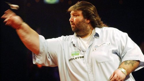 Darts-Legende (†59) trank
Kiste Holsten vorm Spiel
