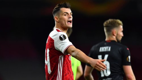 Xhaka lässt Frust an Mitspielern aus: „Klärt den sch*** Ball“