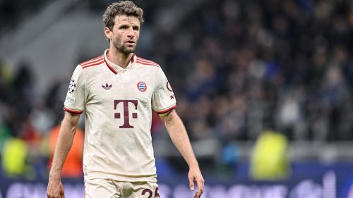 Es geht um seine Zukunft: Was Müller heimlich am Fahrstuhl erzählte