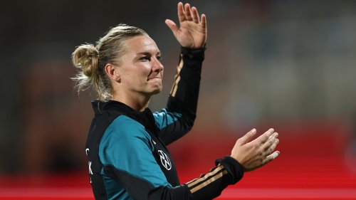 Frauenfußball: Rücktritt? Popp-Entscheidung gefallen! | Fußball