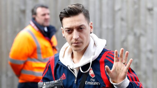 Özil vor Wechsel
zu Fenerbahce