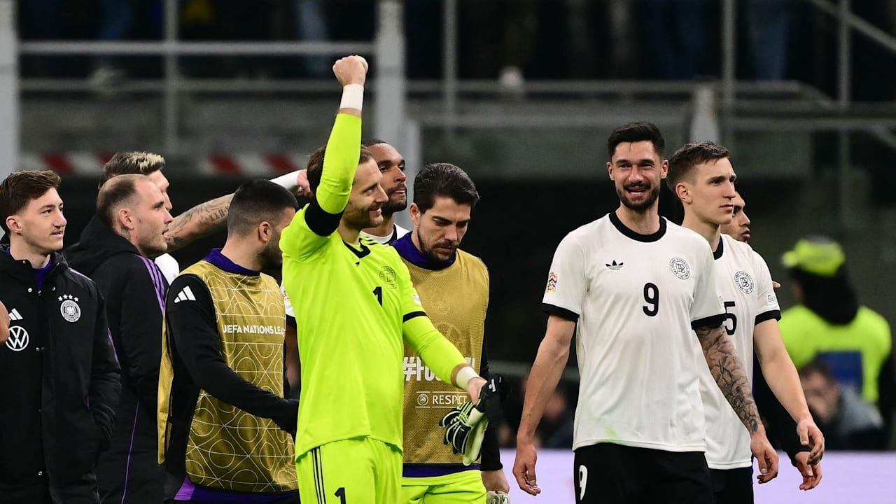 Nach Italien-Gala: Nationalspieler feiern Baumann-Leistung