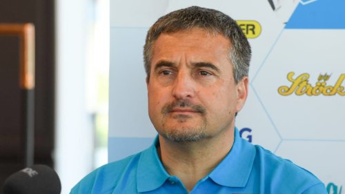 Rodel-Legende Hackl wehrt sich gegen  Bundestrainer
