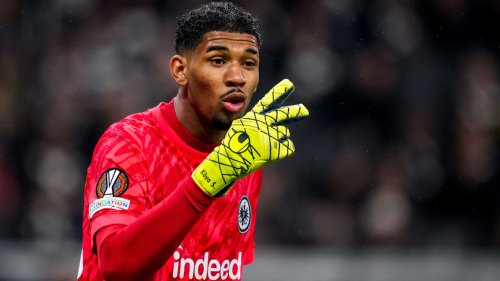Kommt der Frankfurt-Keeper viel schneller zurück?: Die Wahrheit über die Santos-Verletzung