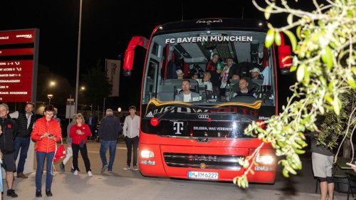 FC Bayern: Protokoll der Meister-Nacht – Welcher Star richtig miese Laune hatte! | Fußball