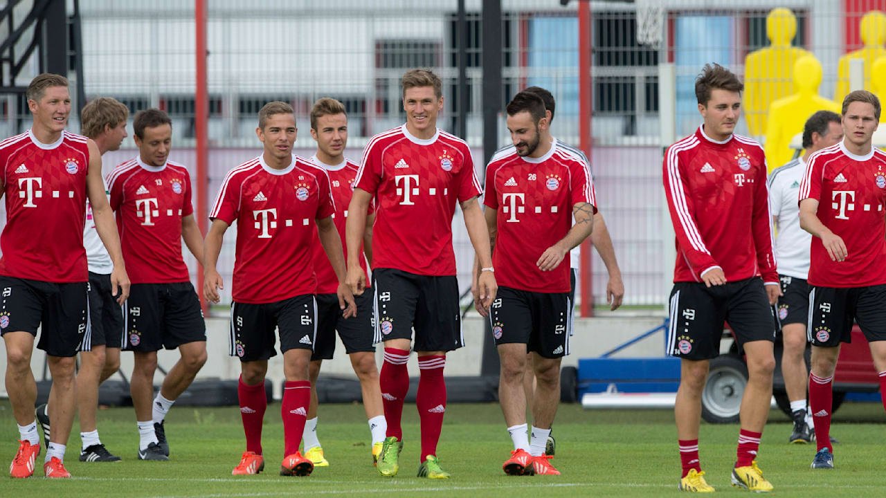 „… dann mach ich dich fertig“: Ex-Bayern-Talent verrät Ribéry-Story