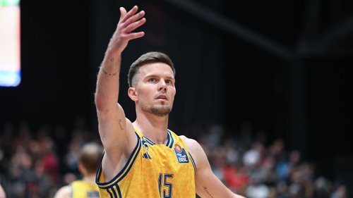 Alba entgeht Blamage bei Zweitligisten: Freiwurf-Drama im Basketball-Pokal