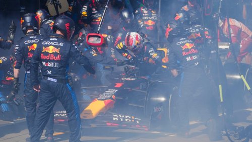 Formel 1: Sensation in Australien! Verstappen fängt Feuer und fliegt raus | Motorsport