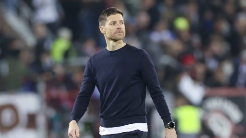 Leverkusen-Boss macht Druck: Wann Alonso sich über seine Zukunft entscheiden muss