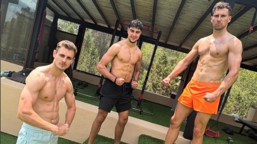 Oberkörperfrei im Ibiza-Urlaub: Bayern-Stars zeigen ihre Muckis
